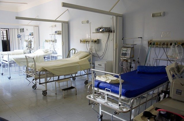 Camas de un hospital. | Foto: Pixabay