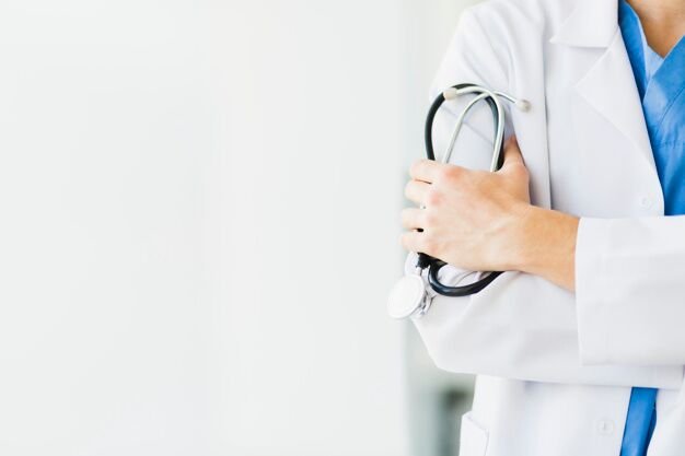 Docteur et stéthoscope / Source : Shutterstock Docteur et stéthoscope / Source : Shutterstock