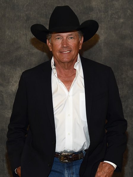 George Strait at New Braunfels' Chamber of Commerce on March 23, 2018 in New Braunfels, Texas | Photo: Getty Images