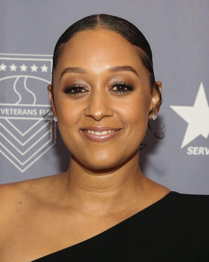 Actor Tia Mowry attends the 2019 U.S. Vets Salute Gala at The Beverly Hilton Hotel | Photo: Getty Images