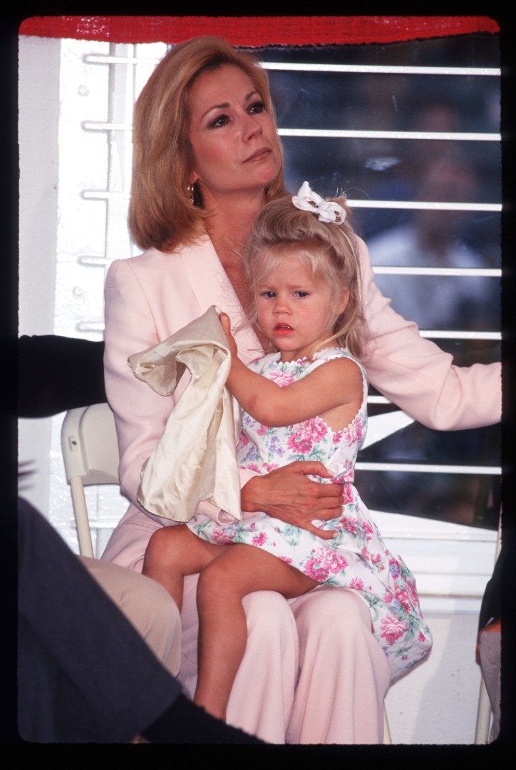 Kathie Lee Gifford sits with her daughter at the dedication of Cassidy's Place June 10, 1996  | Source: Getty Images
