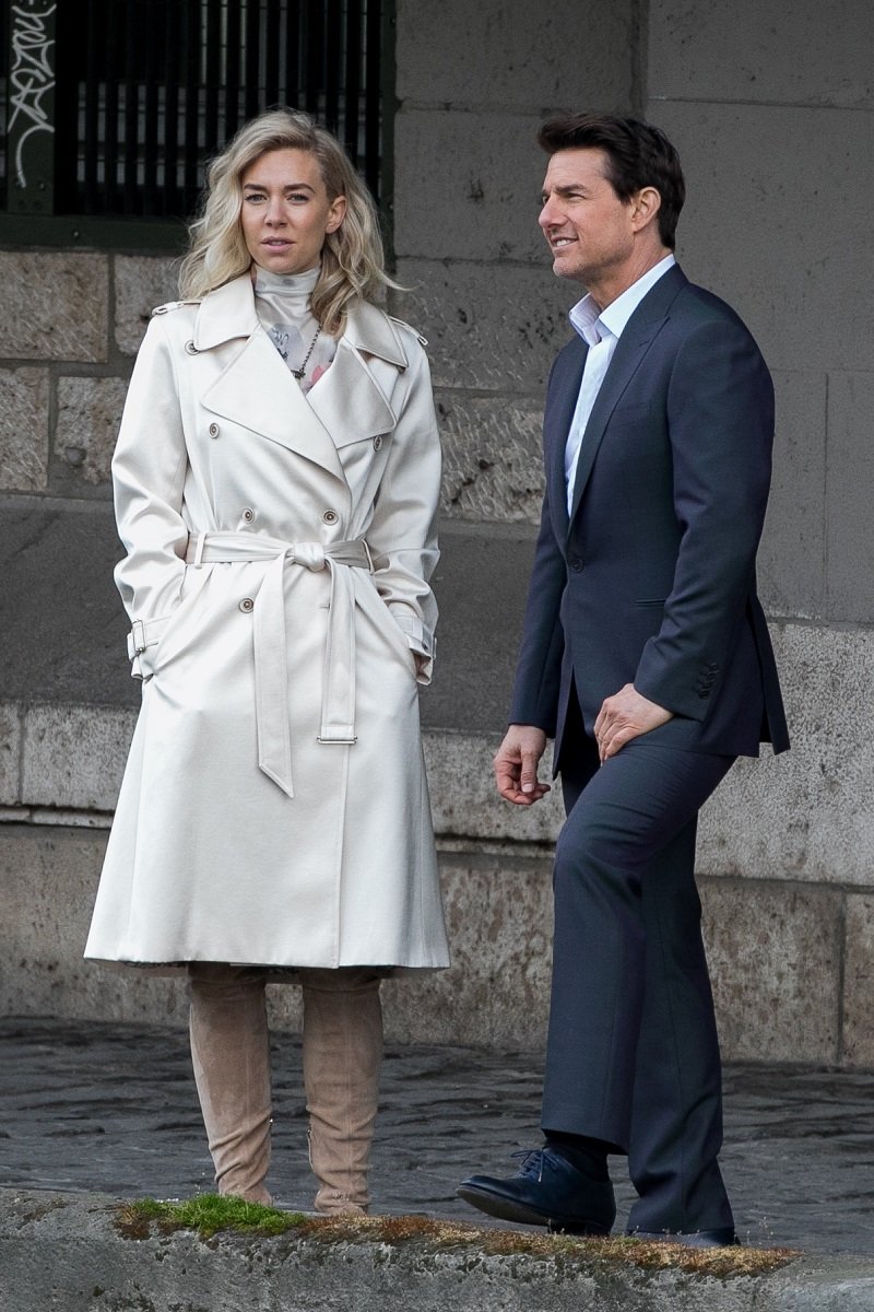 Vanessa Kirby and Tom Cruise on May 2, 2017 in Paris, France | Photo: Getty Images