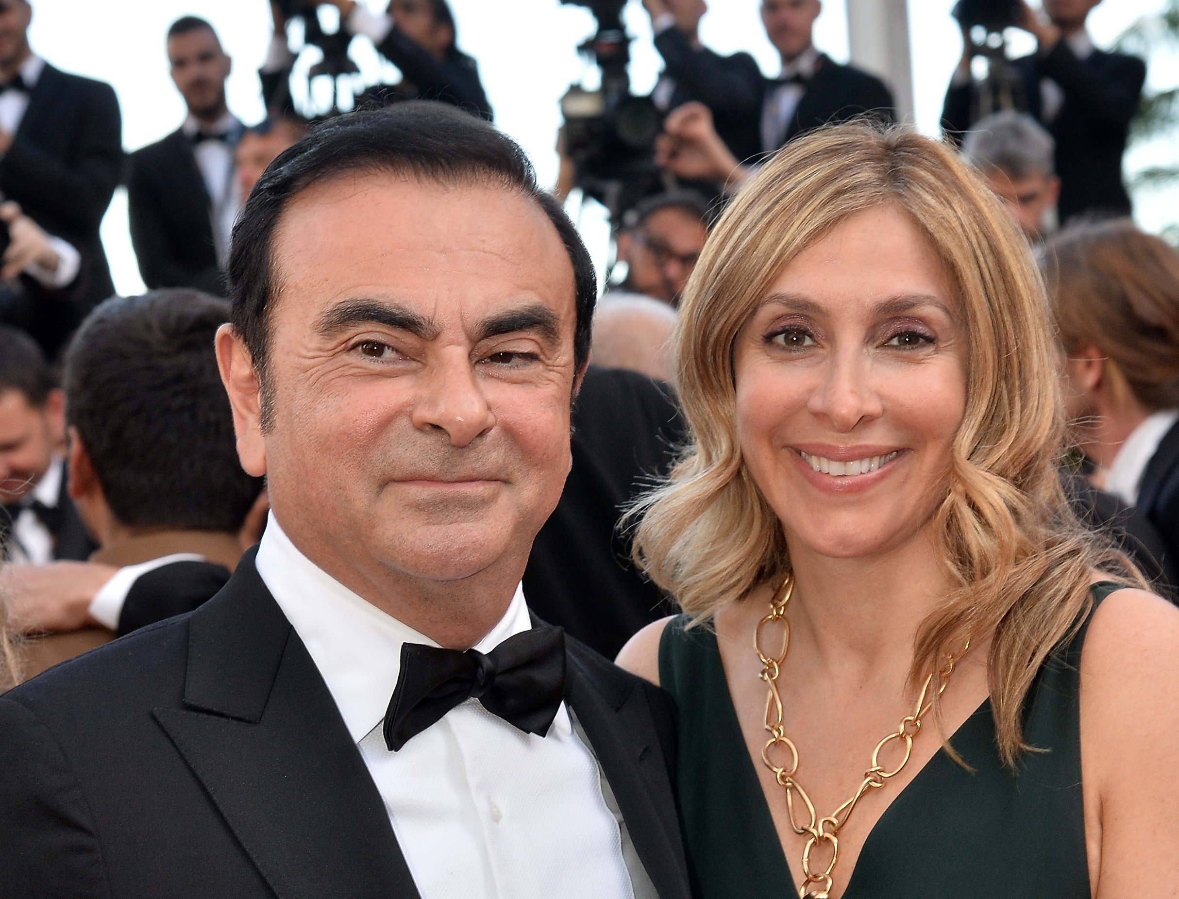 Carlos Ghosn y Carole Nahas durante el Festival de Cine de Cannes en el Palais des Festivals, el 20 de mayo de 2016 en Cannes, Francia. | Foto: Getty Images