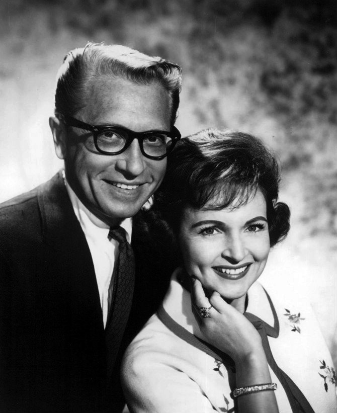 Allen Ludden and Betty White, circa 1960s | Photo: Wikimedia Commons