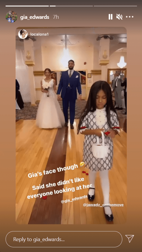 Patti LaBelle's granddaughter, Gia Edwards, pictured while on flower girl duties during a wedding ceremony | Photo:Instagram/gia_edwards