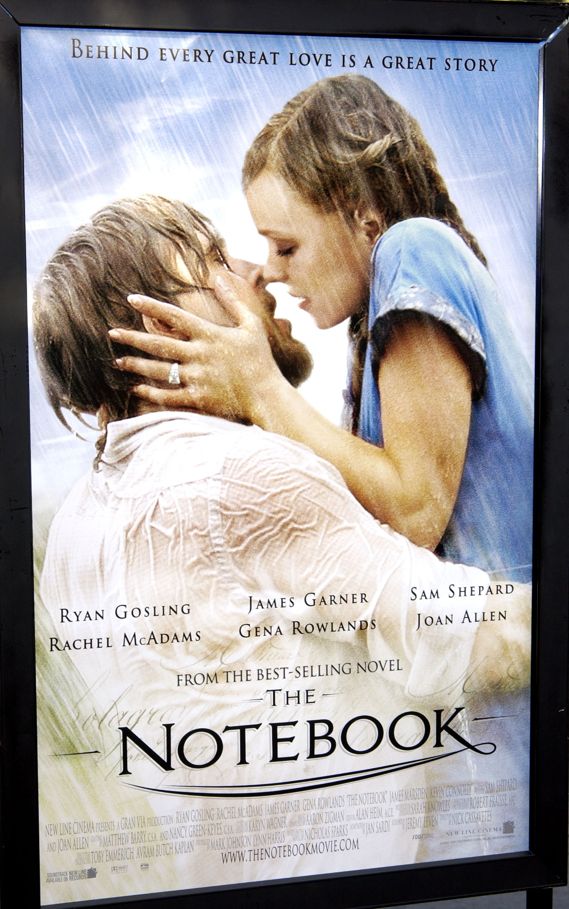 "The Notebook" movie poster during "The Notebook" New Line Cinema Los Angeles Premiere at Mann Village Theatre in Westwood, California | Source: Getty Images