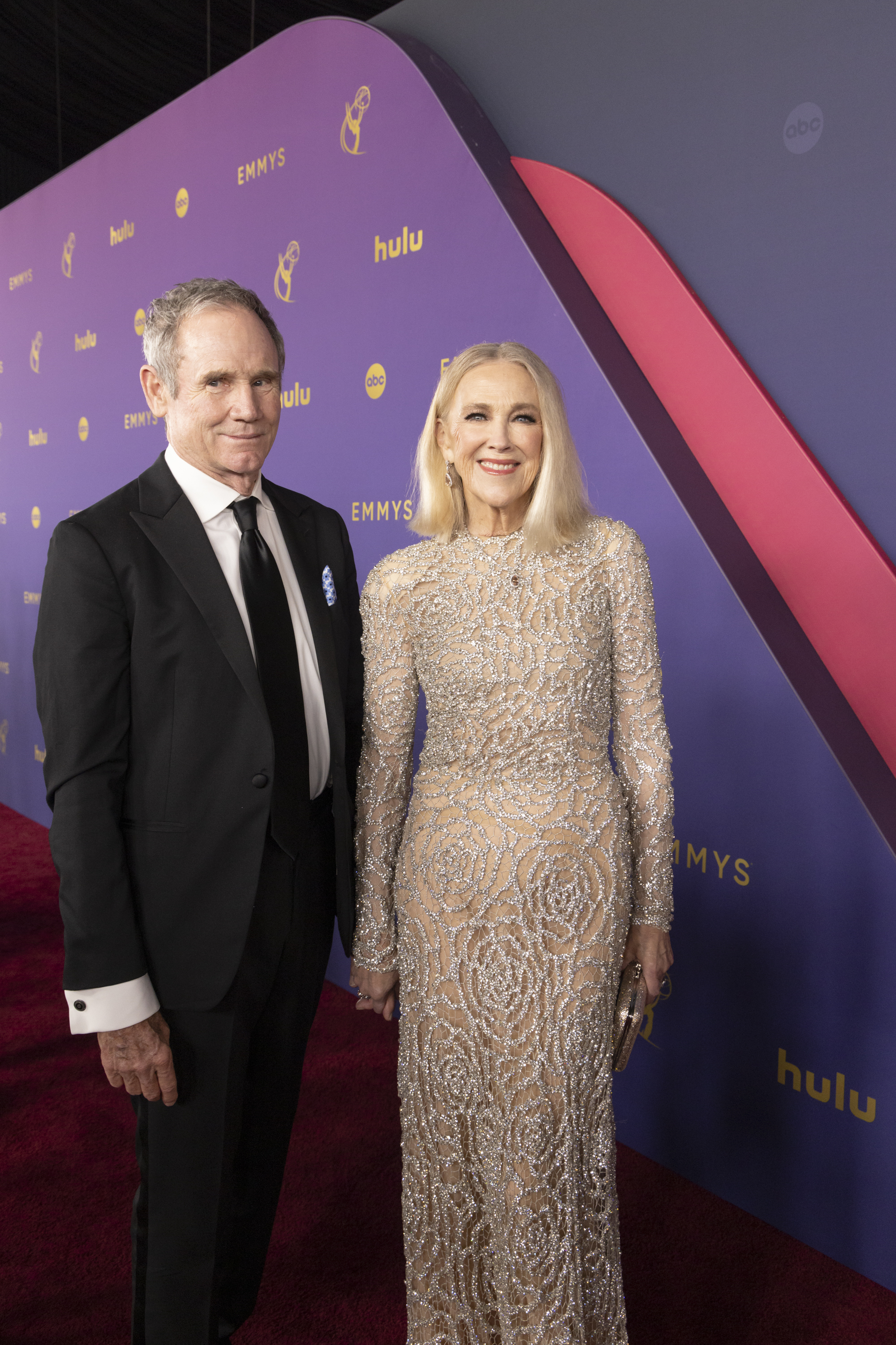 Bo Welch and Catherine O'Hara on September 15, 2024, in Los Angeles, California | Source: Getty Images