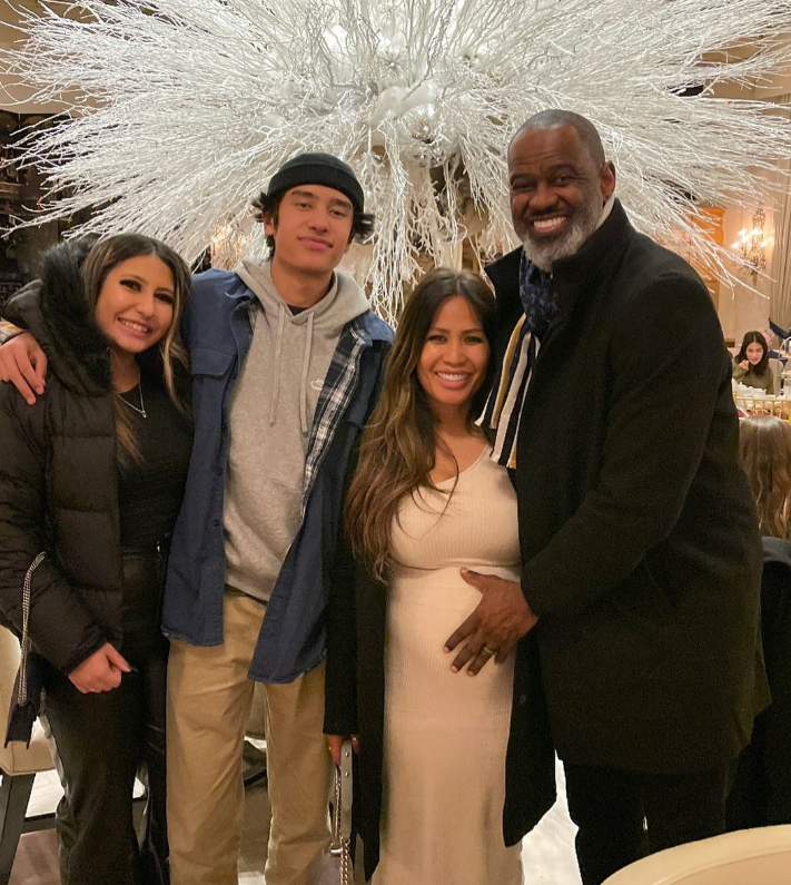 The McKnight's photo before Kekoa's due date, from a post dated May 8, 2022. | Source: Instagram/brianmcknight23