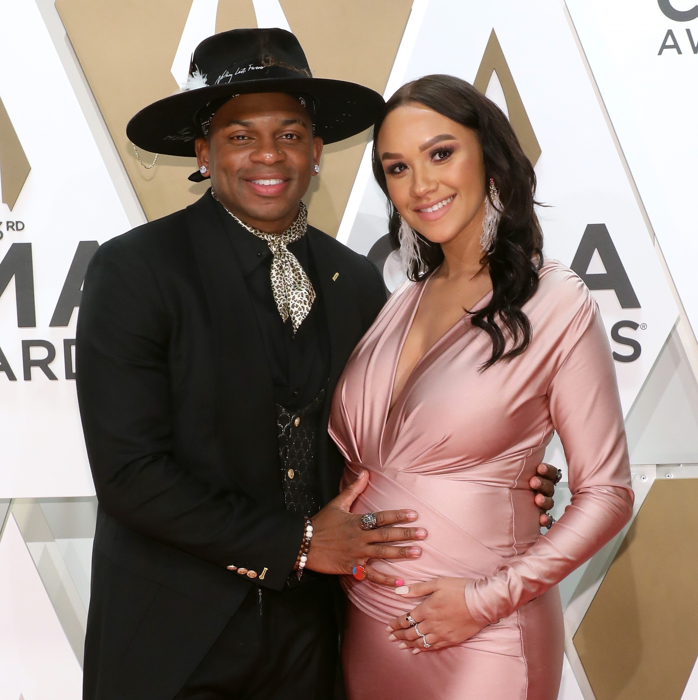 Jimmie Allen and Alexis Gale at the 53nd annual CMA Awards in 2019 in Nashville, Tennesse. | Source: Getty Imagese.