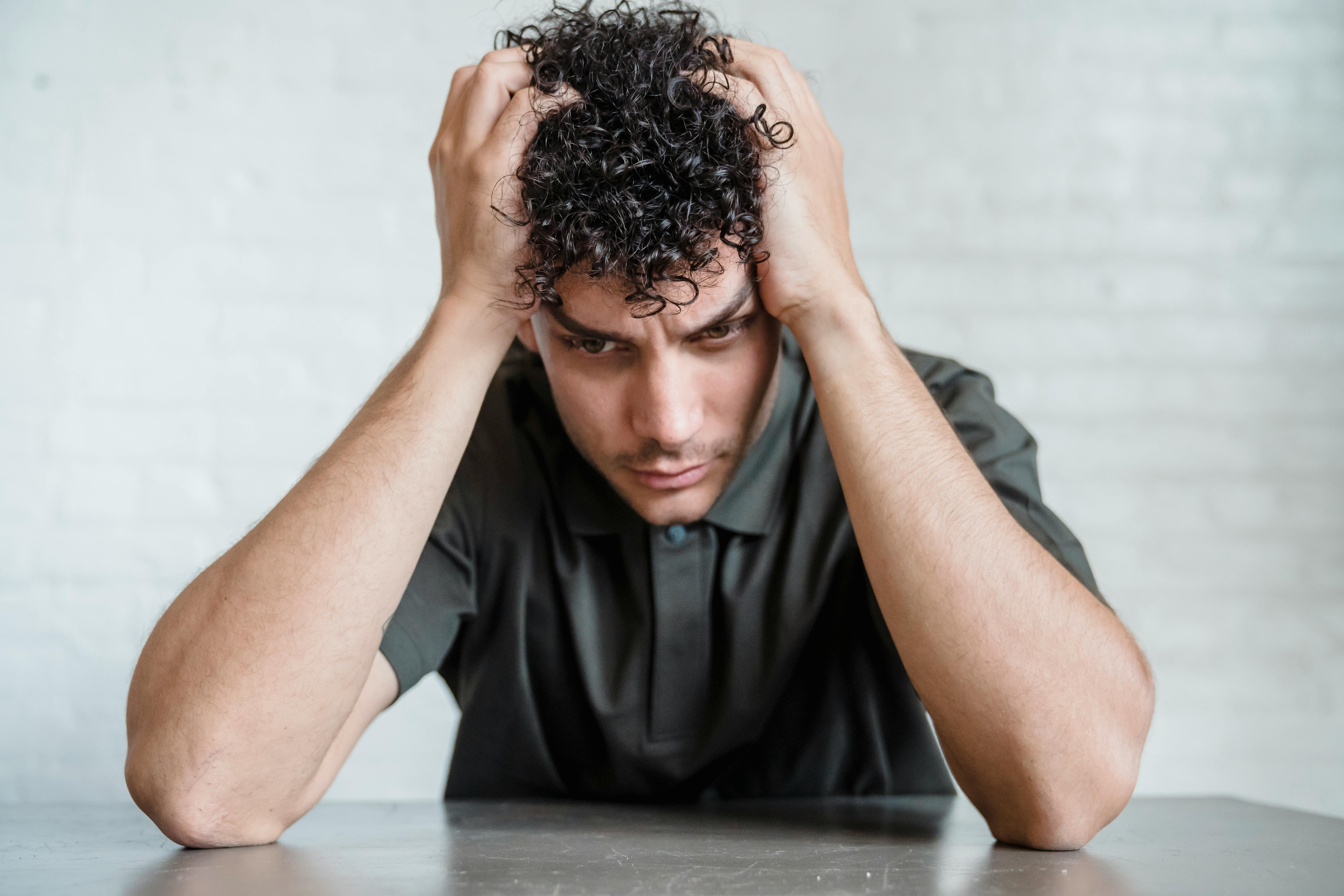 A stressed man | Source: Pexels