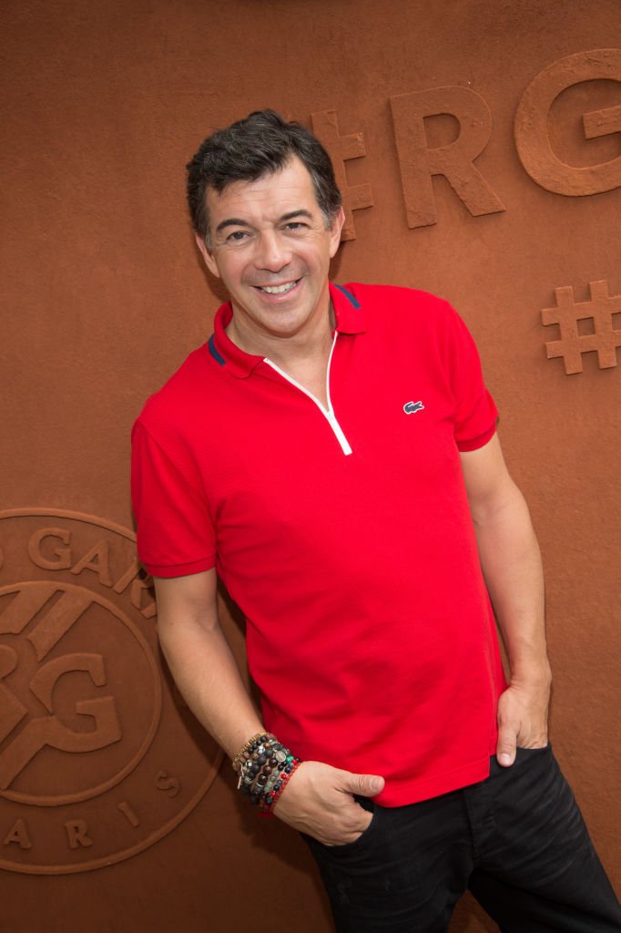 Stéphane Plaza assiste à la finale Hommes de l'Open de France de Tennis 2017 - Jour 15 à Roland Garros le 11 juin 2017 à Paris. | Photo : Getty Images Stéphane Plaza assiste à la finale Hommes de l'Open de France de Tennis 2017 - Jour 15 à Roland Garros le 11 juin 2017 à Paris. | Photo : Getty Images