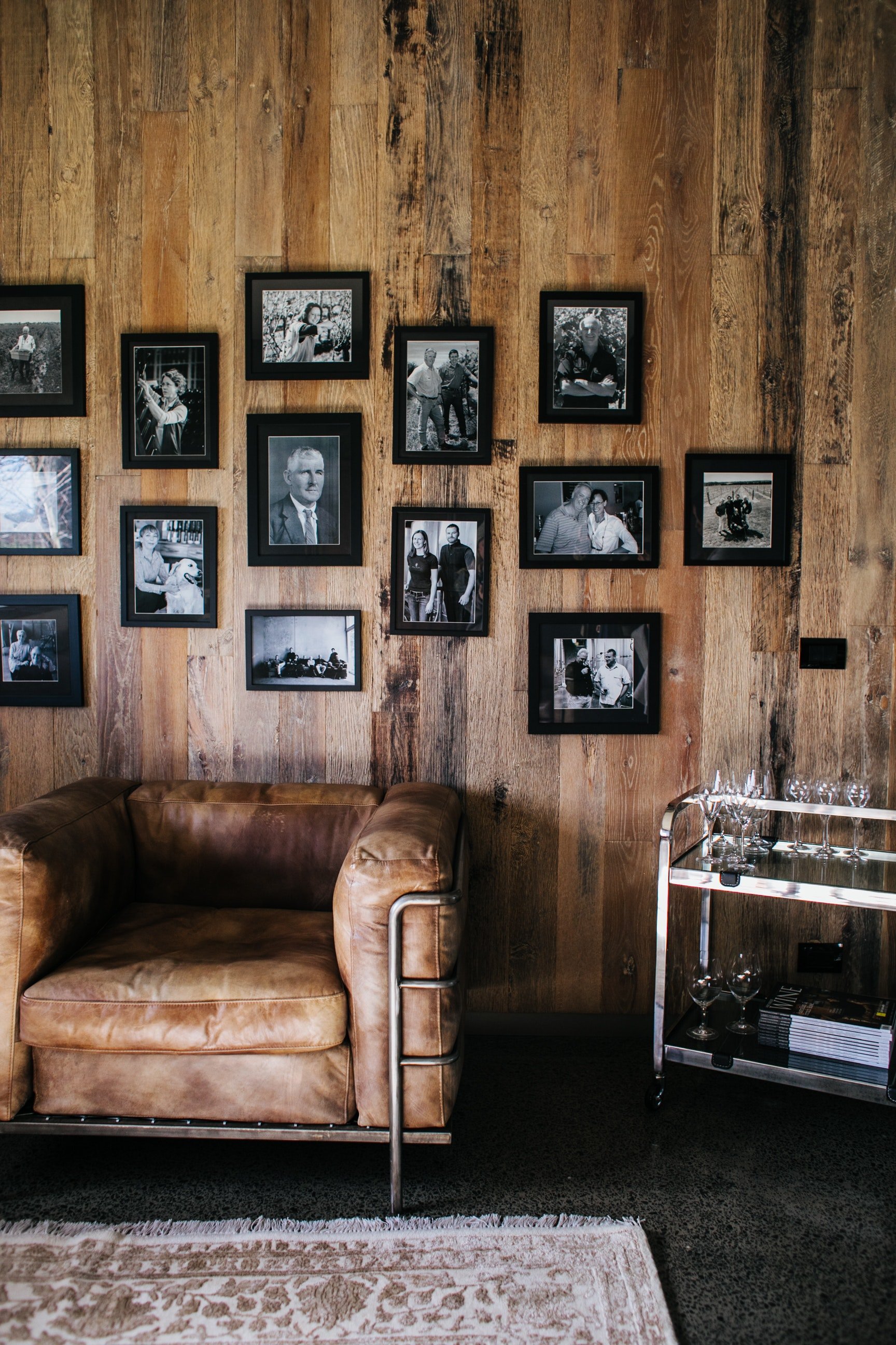 One of the cottage walls was covered with pictures. | Source: Pexels