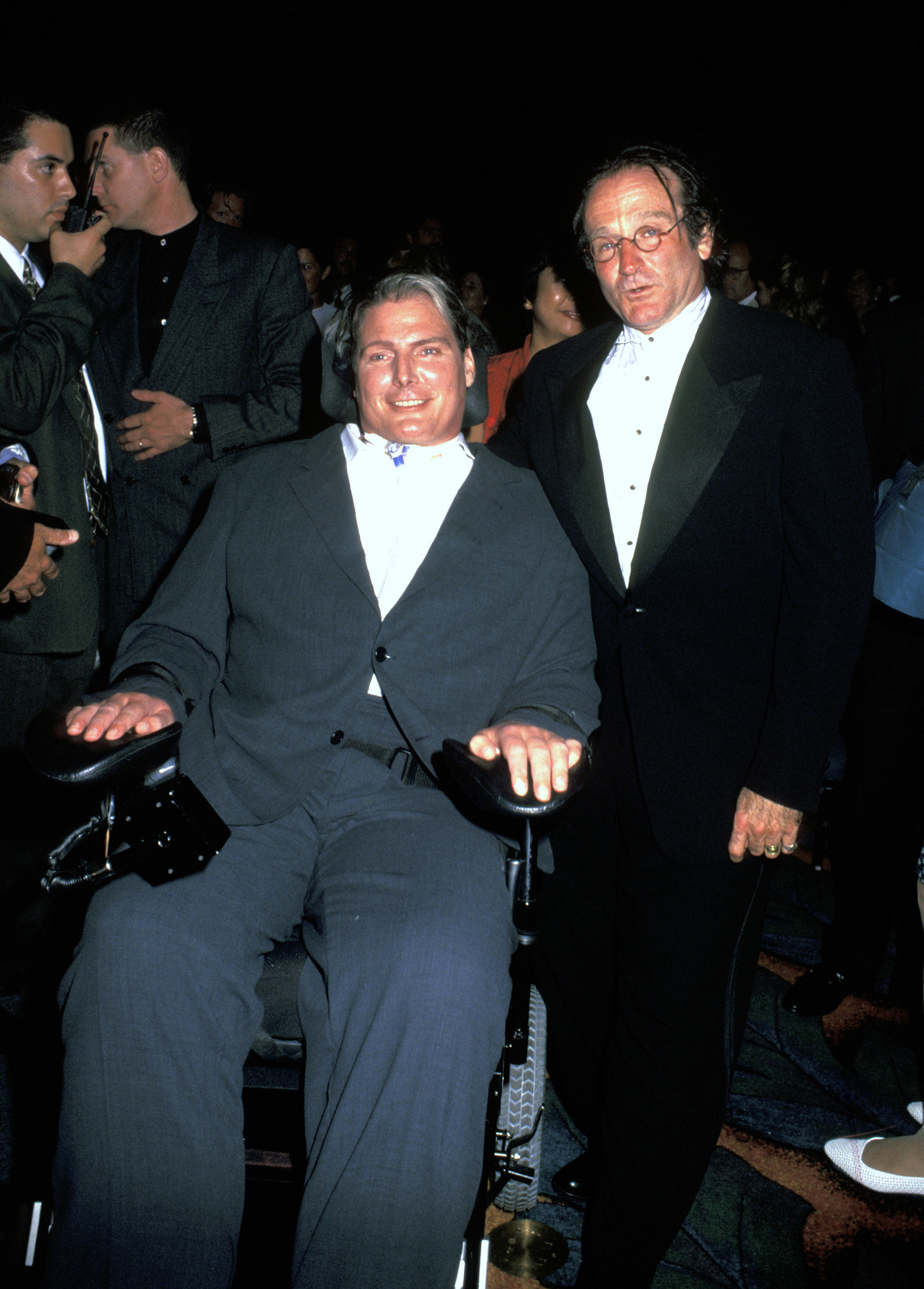 Christopher Reeve and Robin Williams at Celebrity Sports Invitational Awards Dinner in Puerto Rico, 1997. | Source: Getty Images