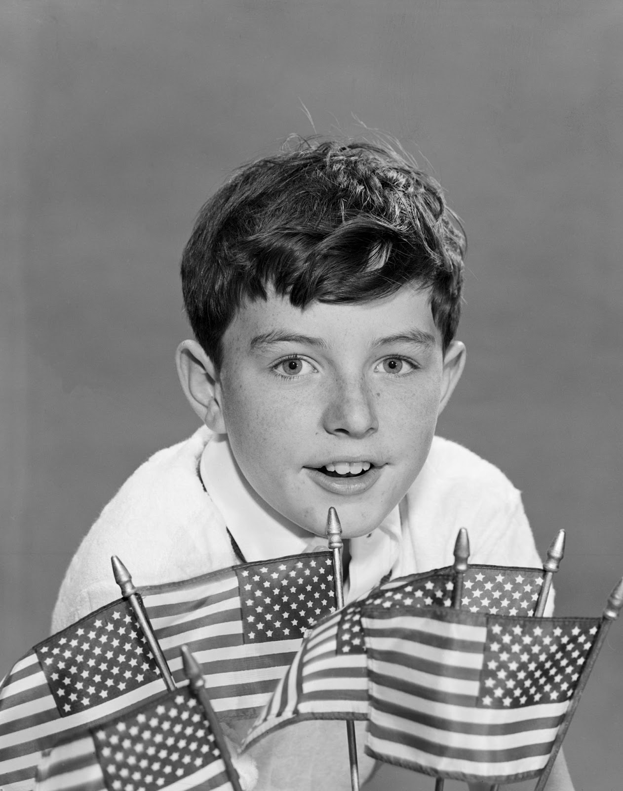 On the set, circa 1961.  By this time, he had already become a symbol of childhood innocence, capturing the hearts of fans who saw a reflection of their own lives in his character's adventures. | Source: Getty Images