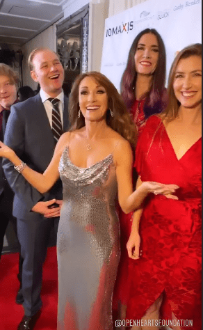 Jane Seymour and five of her children pose on the red carpet of her Open Hearts Foundation's 10th Anniversary Gala on February 15, 2020. | Source: InstagramStories/janeseymour.