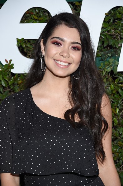 Auli'i Cravalho at Los Angeles Theatre on February 15, 2019 in Los Angeles, California. | Photo: Getty Images