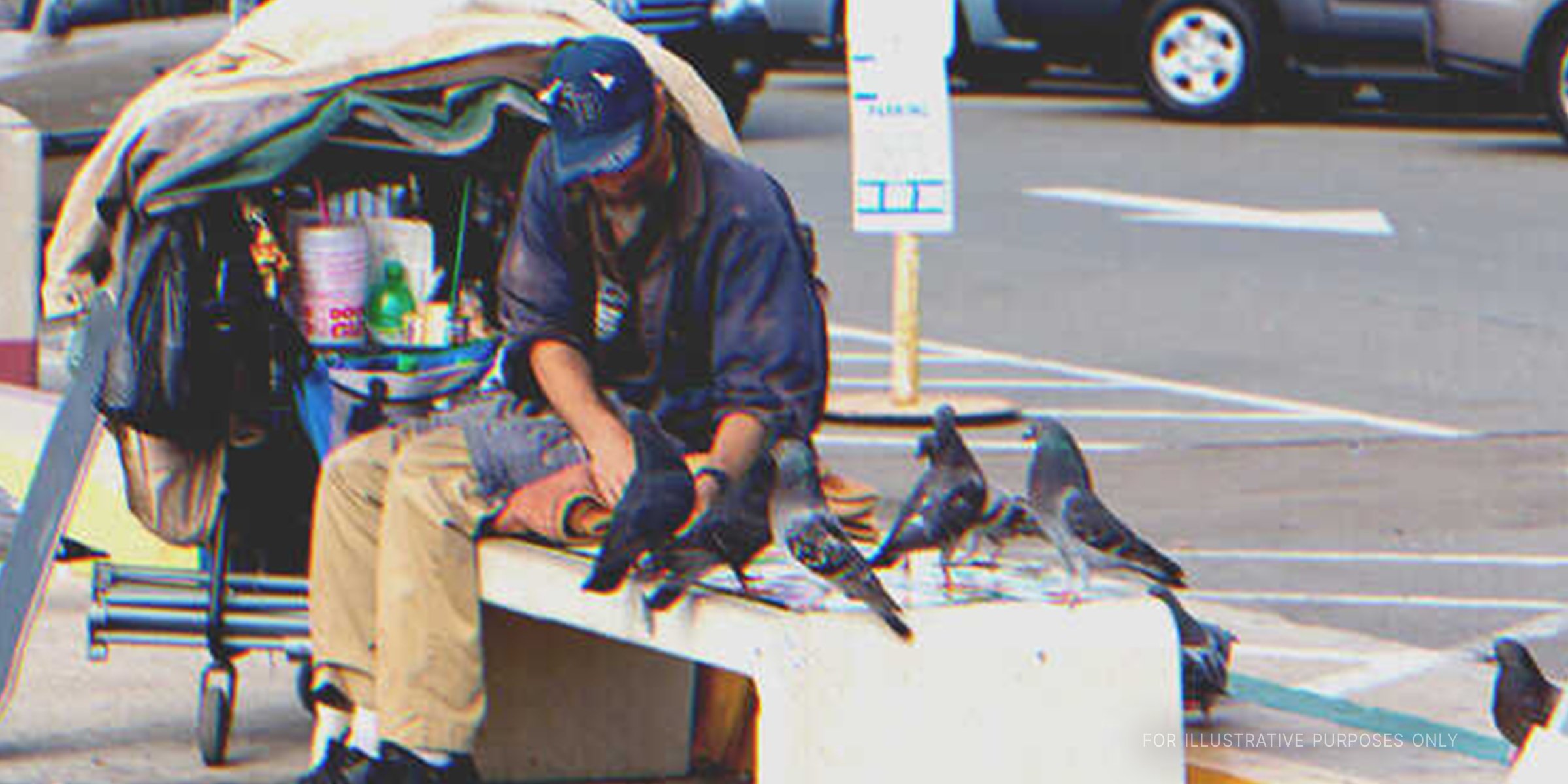 A homeless man sitting on a bench. | Source: Shutterstock