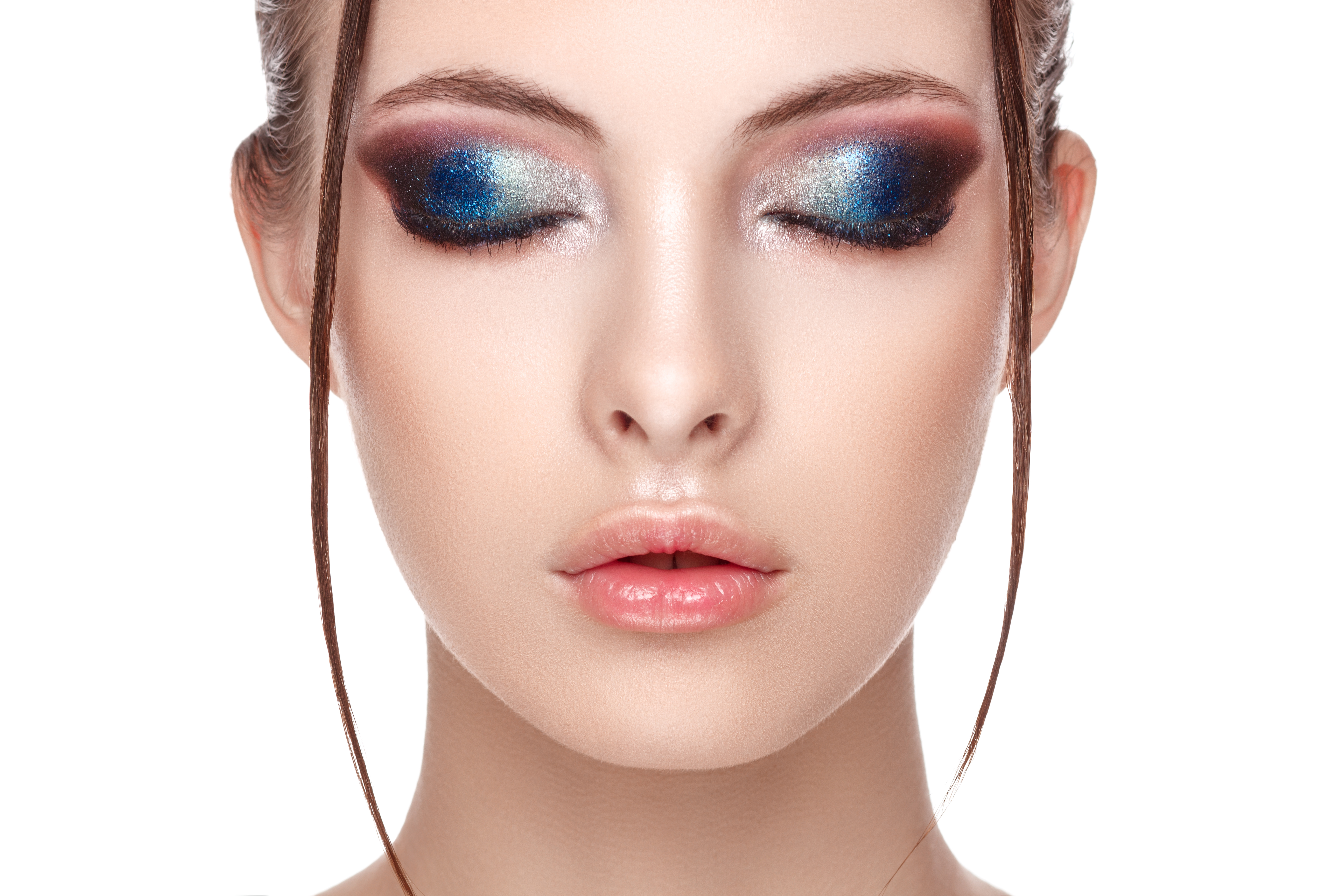 A model with a wet eye makeup look | Source: Shutterstock