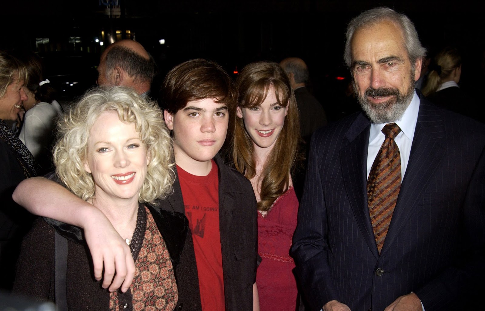 The '80s star and her family at the premiere of "Intolerable Cruelty" in 2003. | Source: Getty Images