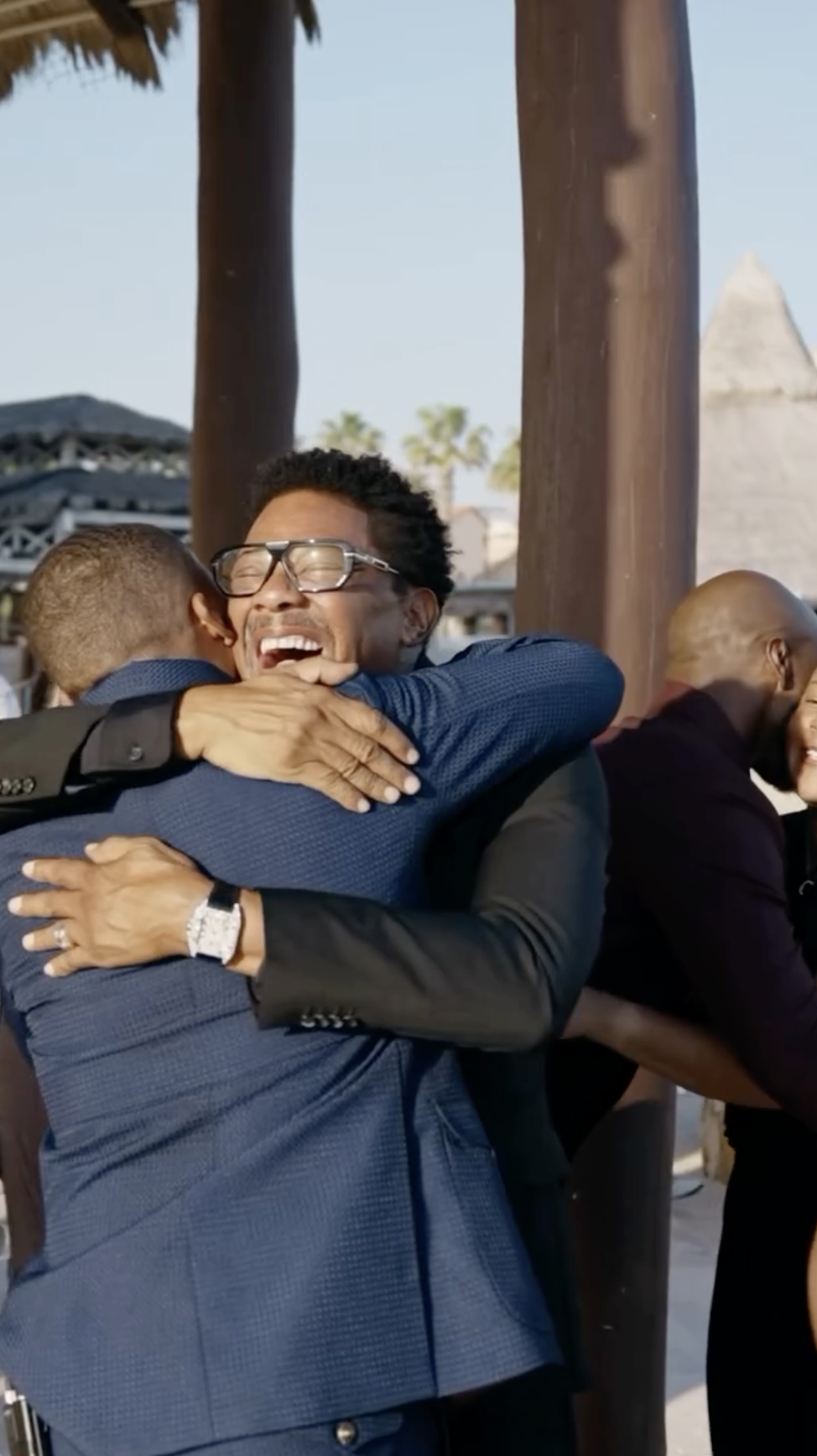 Judge Greg Mathis hugging his son Greg Mathis Jr posted on October 24, 2024 | Source: Instagram/elliott_coopr