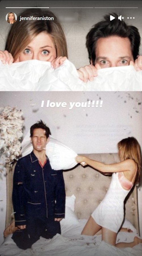Photo of Jennifer Aniston and Paul Rudd engaging in a pillow fight from their joint GQ cover story | Photo: Getty Images