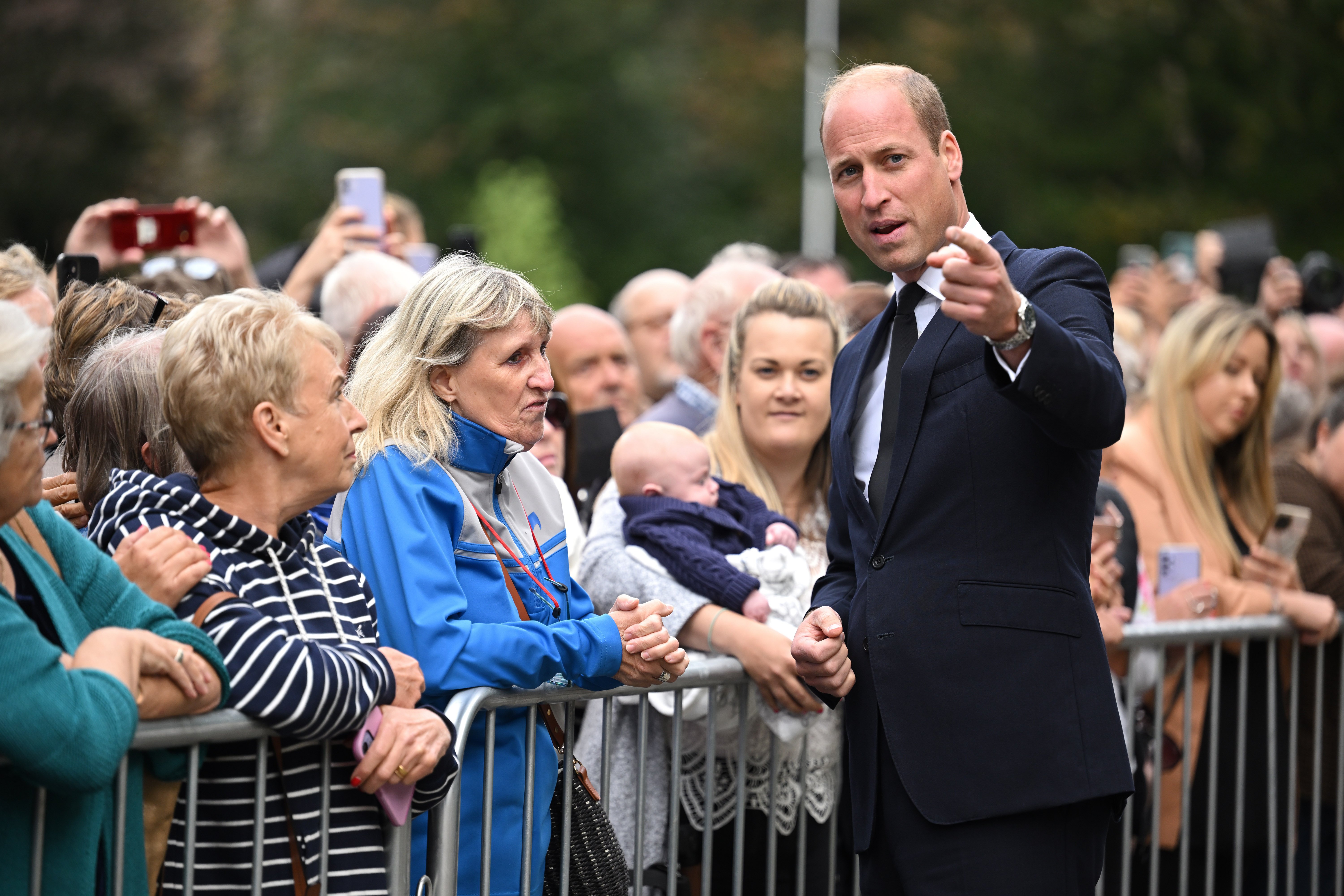 Prince William interacting with people in Sandringham, England 2022. | Source: Getty Images 