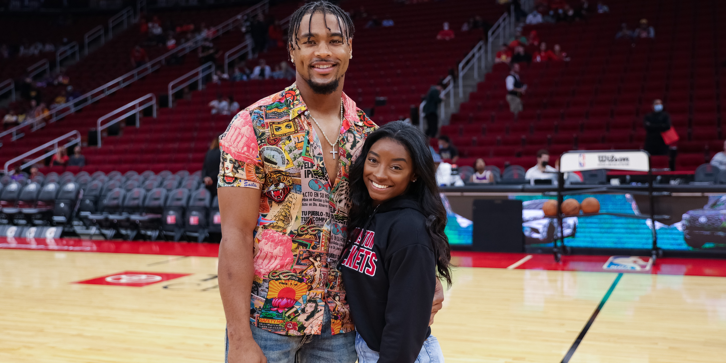 Simone Biles and Jonathan Owens | Source: Getty Images