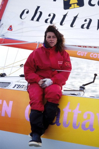 Florence Arthaud sur "Guy Cotten/Chattawak". | Photo : Getty Images