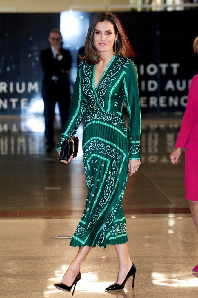 La reina Letizia asiste a la clausura del Congreso Internacional FAMER en el Hotel Marriott Auditorium, el 13 de diciembre de 2018 en Madrid, España. | Foto: Getty Images