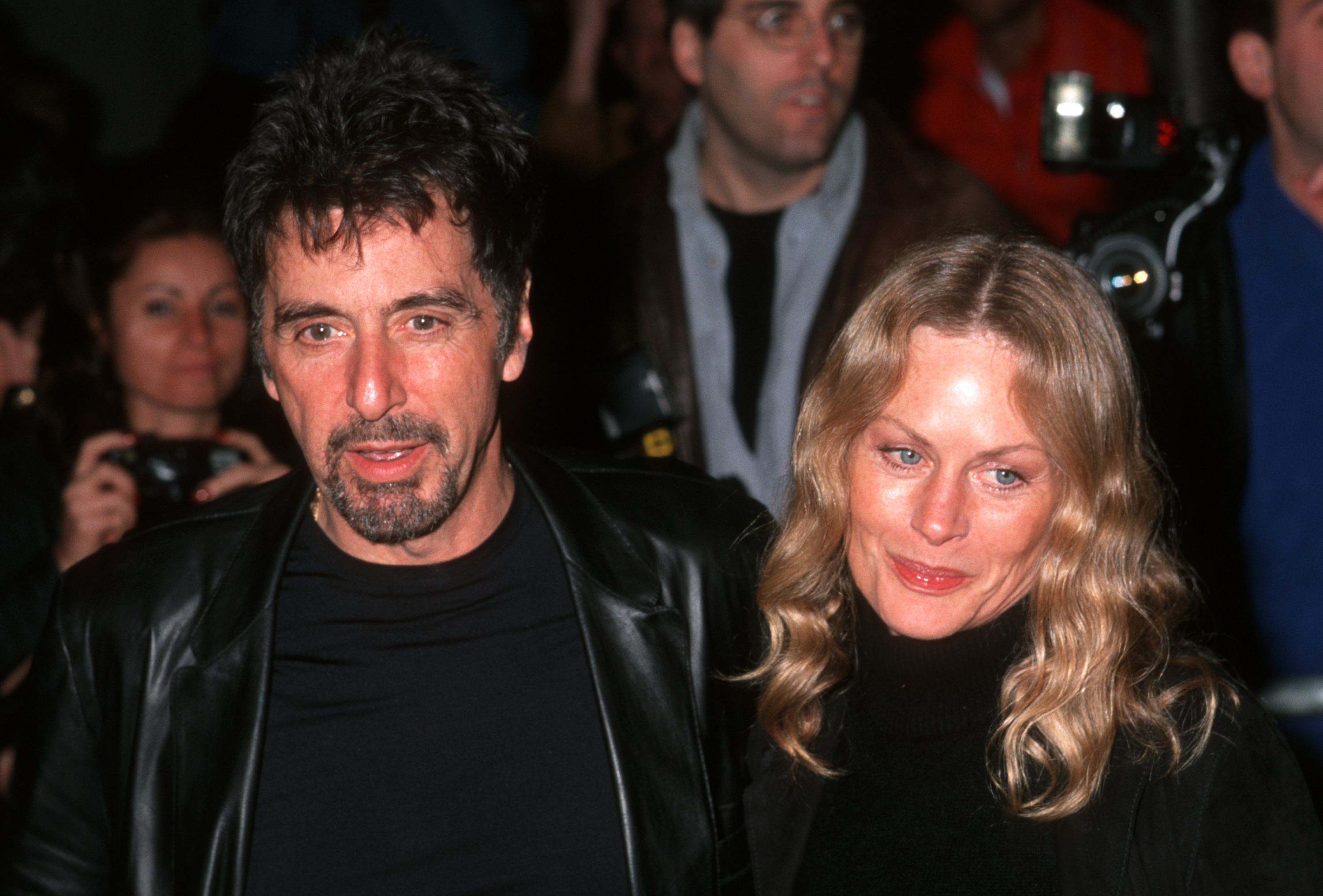 Al Pacino and Beverly D'Angelo during the premiere of "The Insider" in New York City on November 1, 1999 | Source: Getty Images