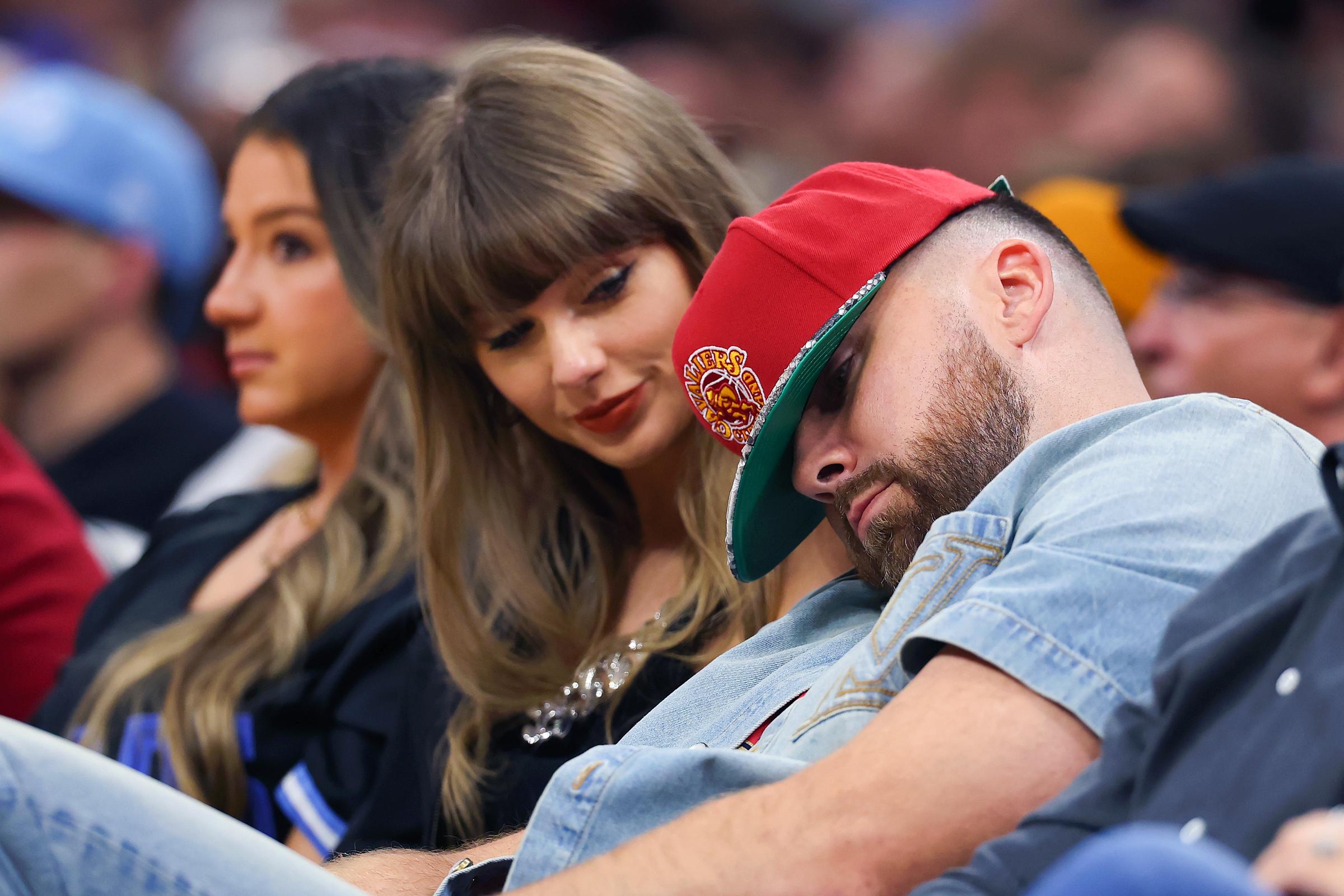 Taylor Swift and Travis Kelce during Game Three between the New York Knicks and the Cleveland Cavaliers in the NBA Eastern Conference Finals on May 23, 2026, in Cleveland, Ohio. | Source: Getty Images