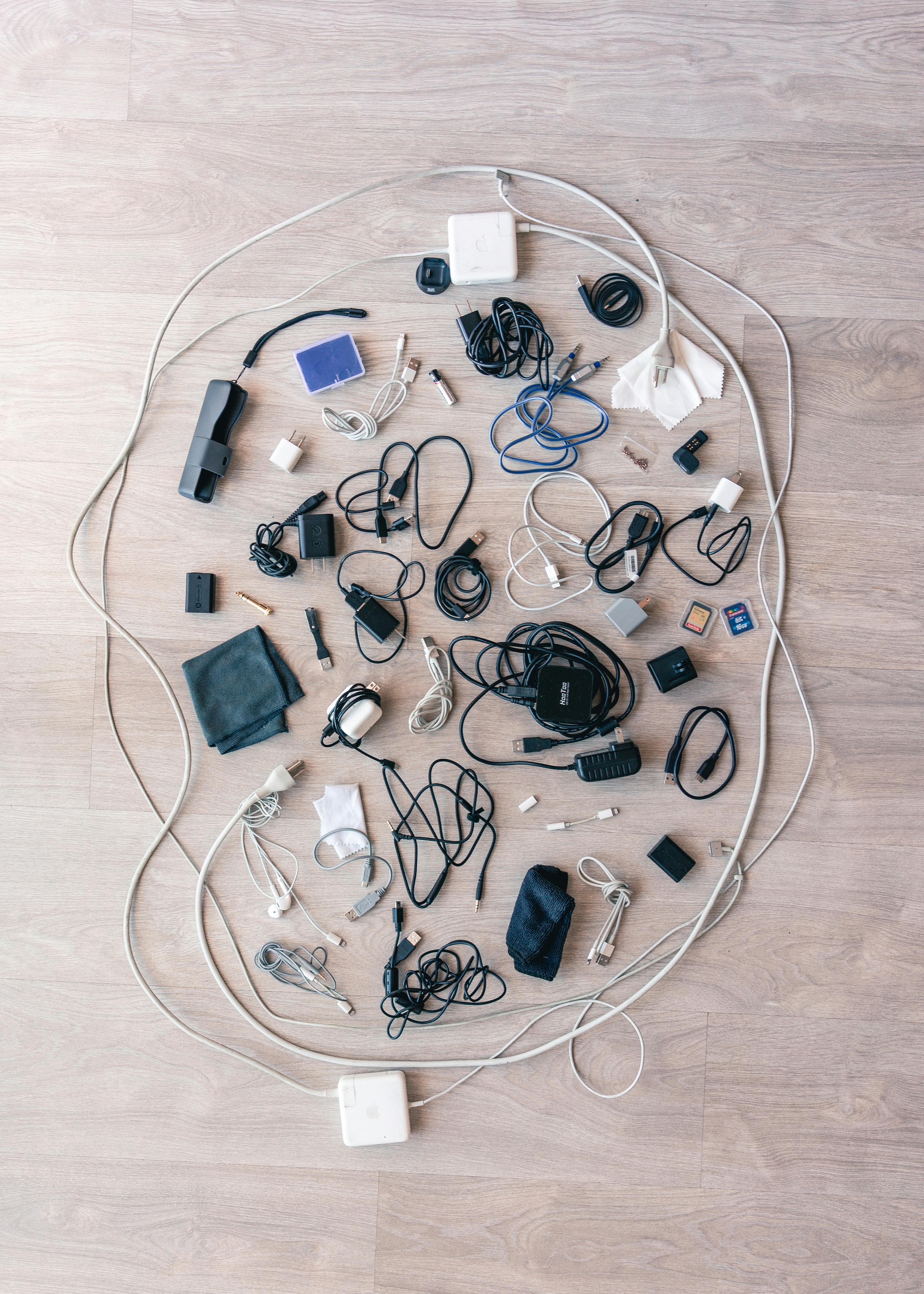 Cords and chargers | Source: Pexels