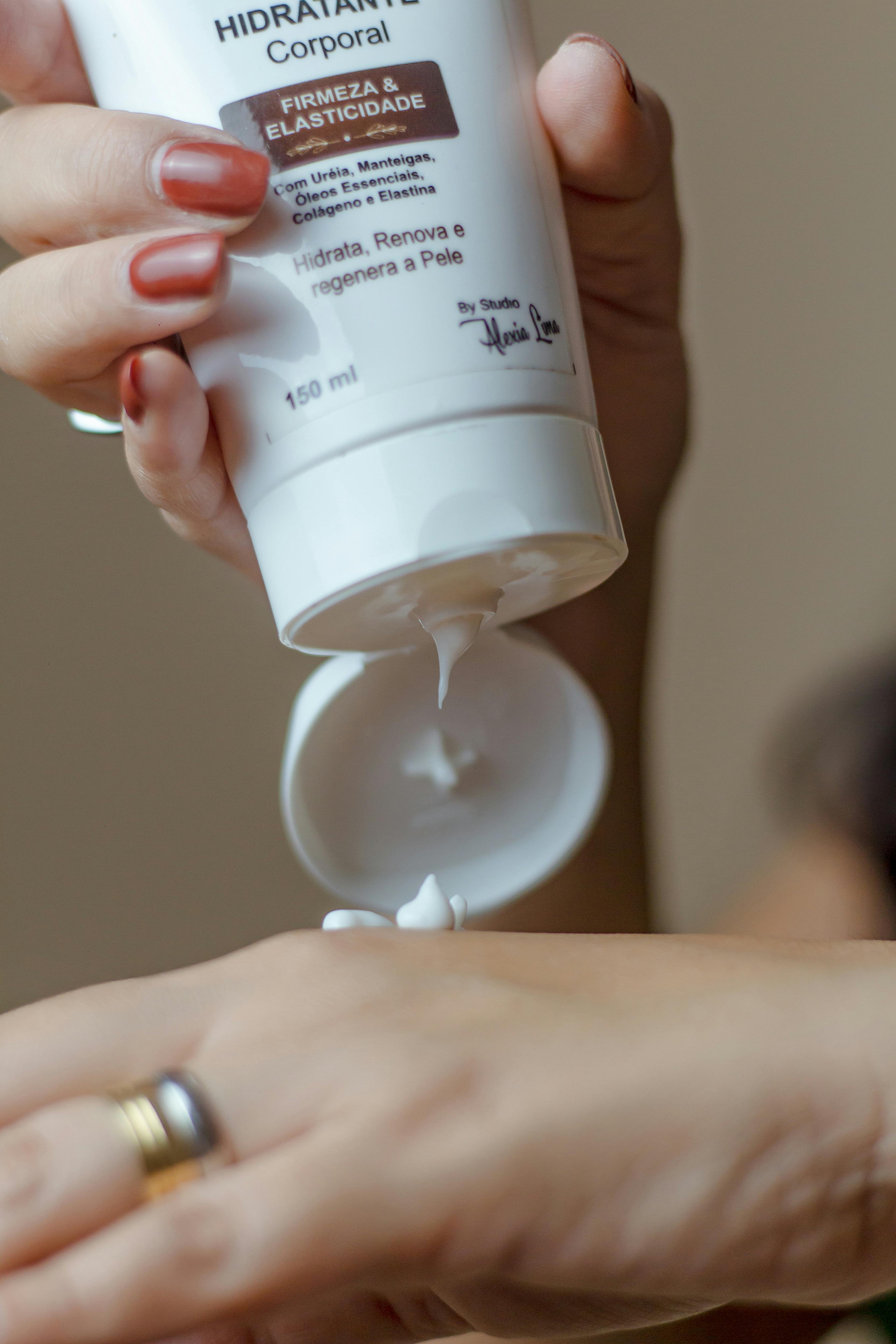A woman hydrating her skin | Source: Pexels
