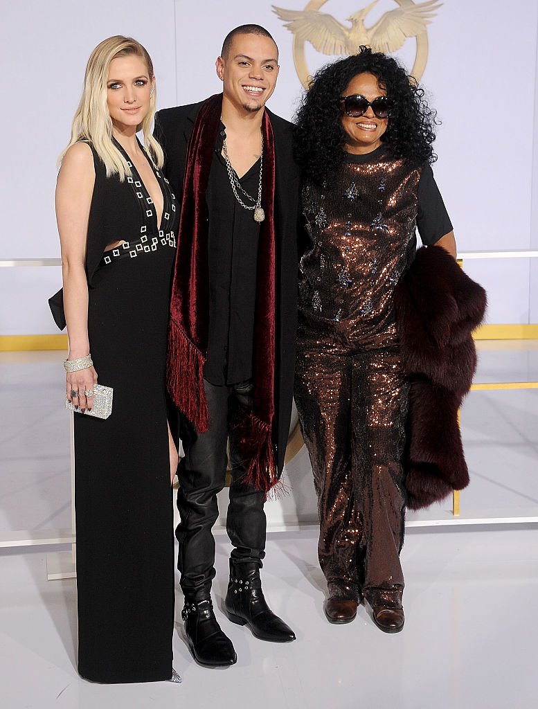 Ashlee Simpson, Evan Ross and Diana Ross at the Los Angeles premiere of "The Hunger Games: Mockingjay - Part 1" at Nokia Theatre L.A. Live on November 17, 2014 | Photo: Getty Image