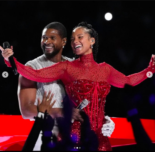 Usher and Alicia Keys performing during the Super Bowl Halftime Show posted on February 12, 2024 | Source: Instagram/therealswizzbeats