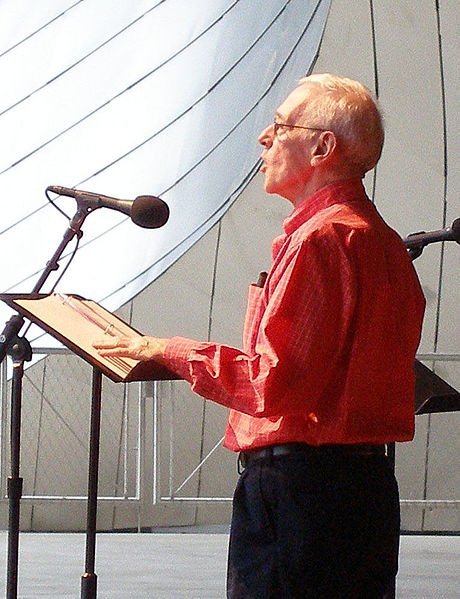 John Mahoney, 2007. | Source: Wikimedia Commons