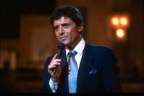 Photos Des Fils De Sacha Distel Sacha Distel n’a pas reçu le talent de son père : il avait honte de son nom
