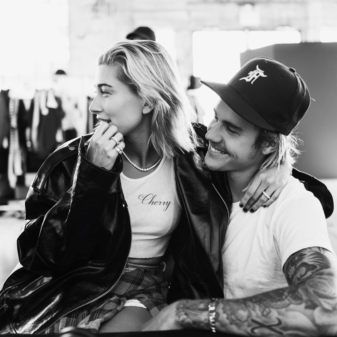 Hailey and Justin Bieber engagement announcement on an Instagram post dated July 10, 2018 | Source: Instagram/justinbieber/