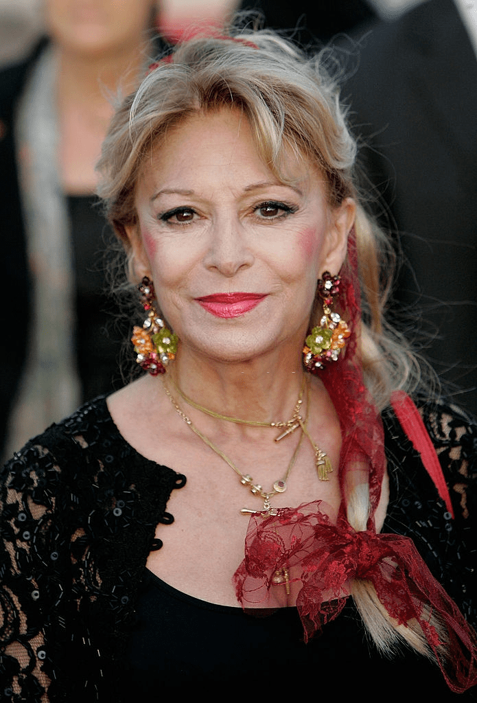 Béatrice Agenin assiste à la 25ème cérémonie de remise des prix Molière à la Maison des Arts le 17 avril 2011 à Créteil, France. | Photo : Getty Images