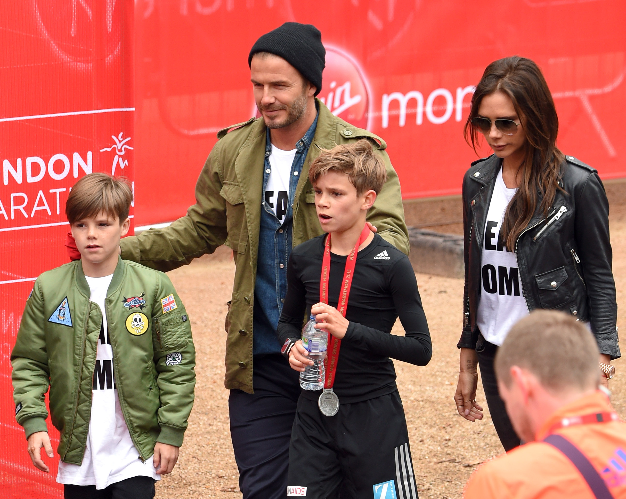 Cruz Beckham, David Beckham, Victoria Beckham and Romeo Beckham in London, England on April 26, 2015 | Source: Getty Images