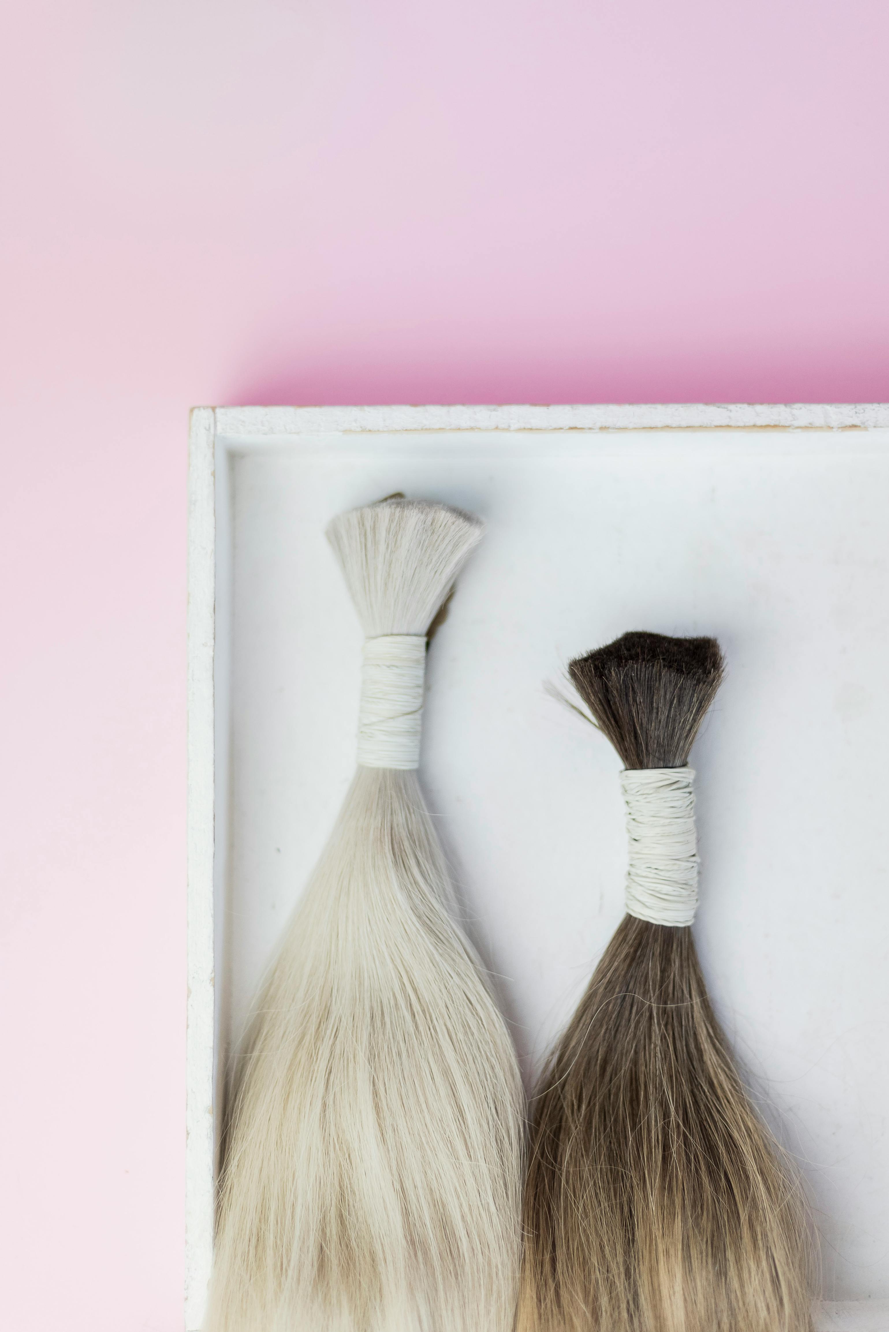 For illustration purposes only. Hair extentions | Source: Pexels
