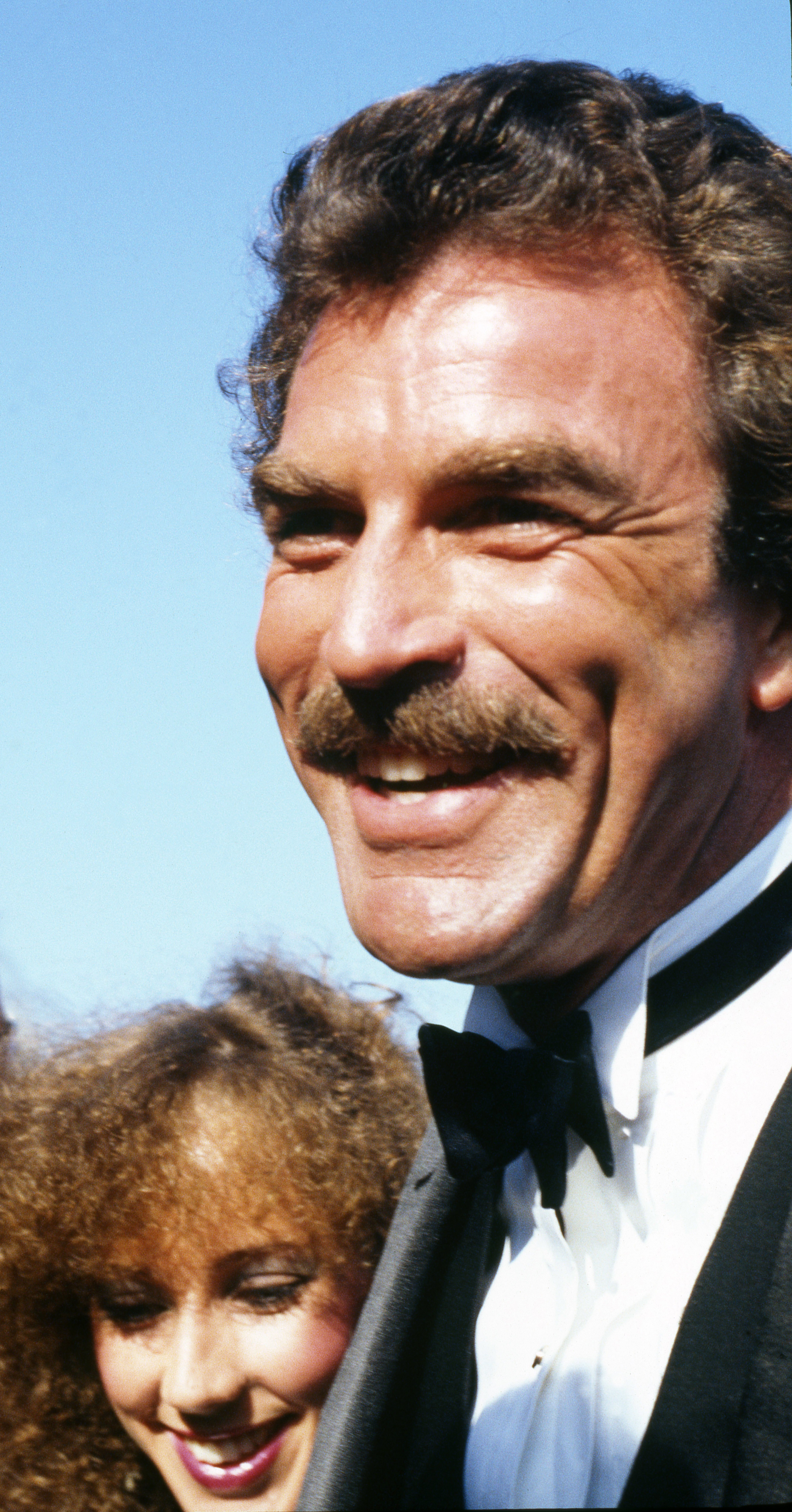Jillie Mack and Tom Selleck at the 35th Annual Primetime Emmy Awards on September 25, 1983, in Pasadena, California. | Source: Getty Images