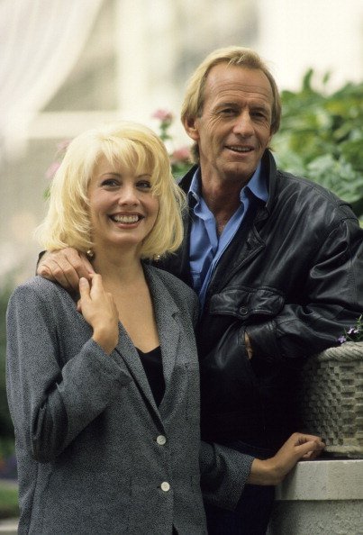 Paul Hogan and Linda Kozlowski, circa 1988. | Photo: Getty Images