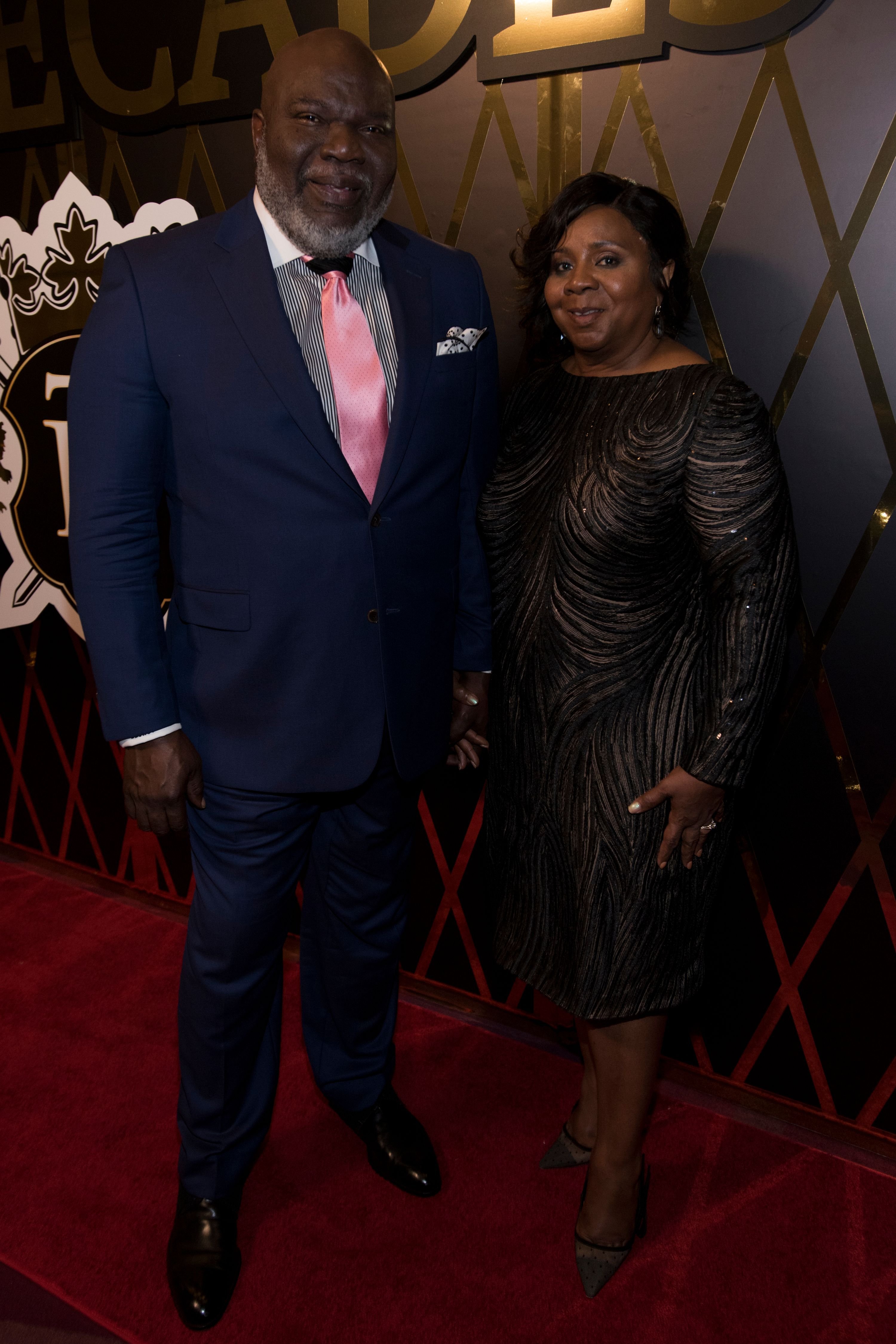 Bishop T.D. Jakes and his wife Serita Jakes pose for a photo at Bishop T.D. Jakes' surprise 60th birthday celebration at The Joule Hotel on June 30, 2017 in Dallas, Texas. | Source: Getty Images