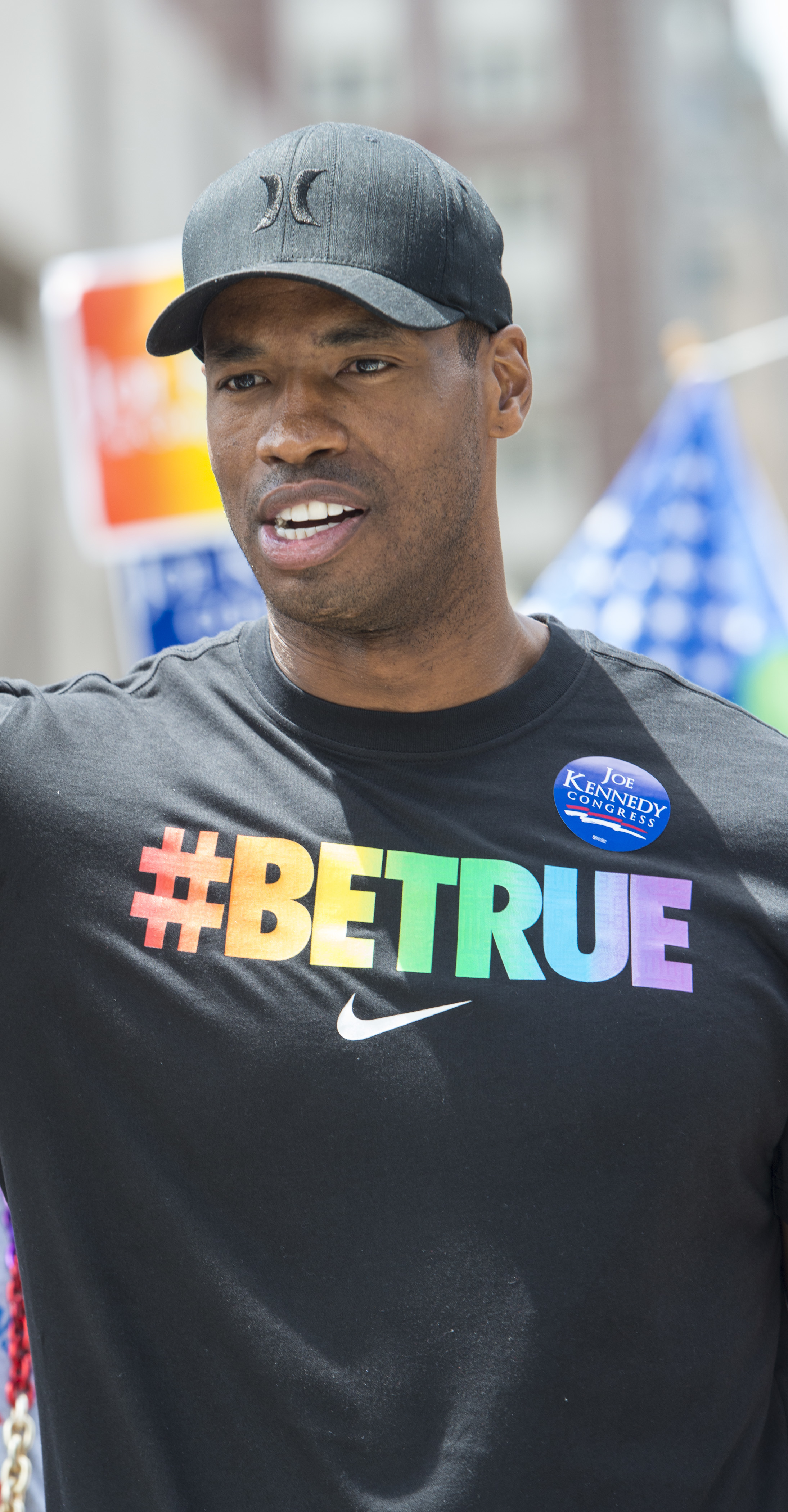 Jason Collins at the Boston Pride Parade on June 8, 2013 | Source: Getty Images