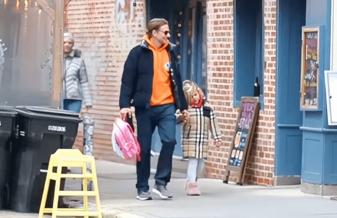 Bradley Cooper seen walking Lea De Seine Shayk Cooper in New York City on January 5, 2023 | Source: YouTube/The Hollywood Fix