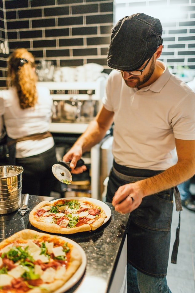 I found work at a 24-hour pizza restaurant | Source: Unsplash