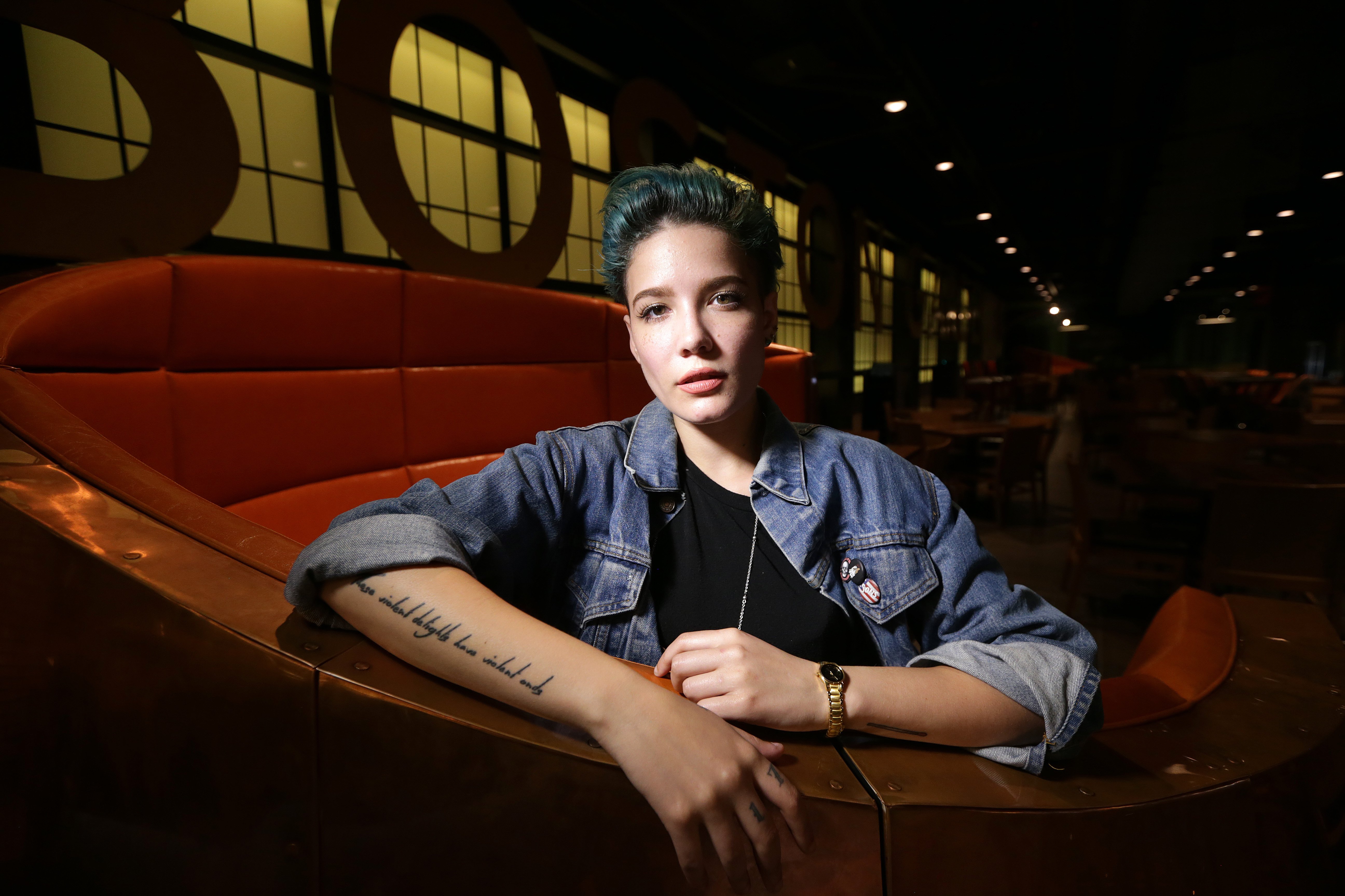 Pop singer Halsey (stage name of Ashley Frangipane) poses for a portrait in Boston on Jul. 1, 2015. | Source: Getty Images