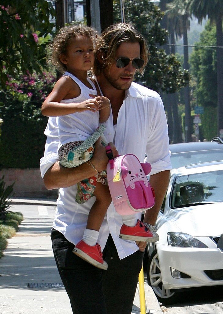 Halle Berry's ex-husband Gabriel Aubry with their daughter Nahla on August 15, 2011 | Source: Getty Images/GlobalImagesUkraine