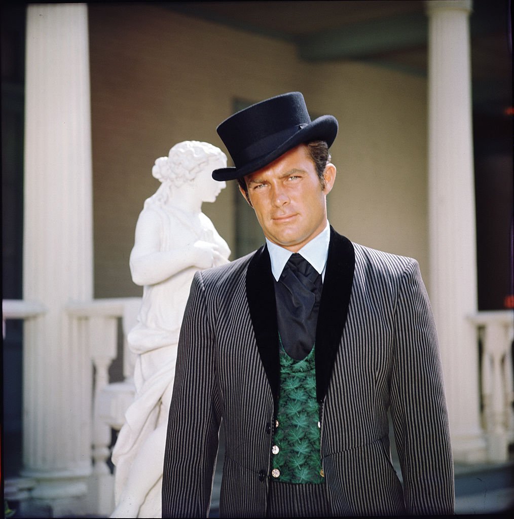 Robert Conrad in "The Wild Wild West" circa 1967 | Source: Getty Images